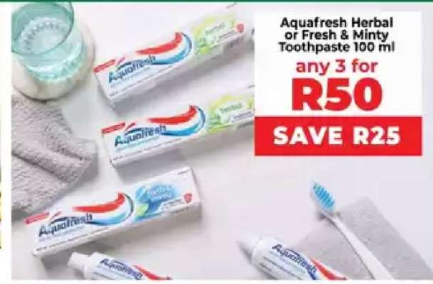 Aquafresh Herbal or Fresh & Minty Toothpaste 100 ml